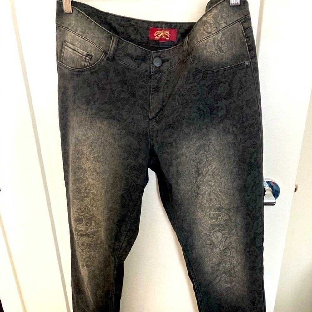 ONE 5 ONE Lace Imprint Design Jeans Tapered Leg Stretchy Sz 12